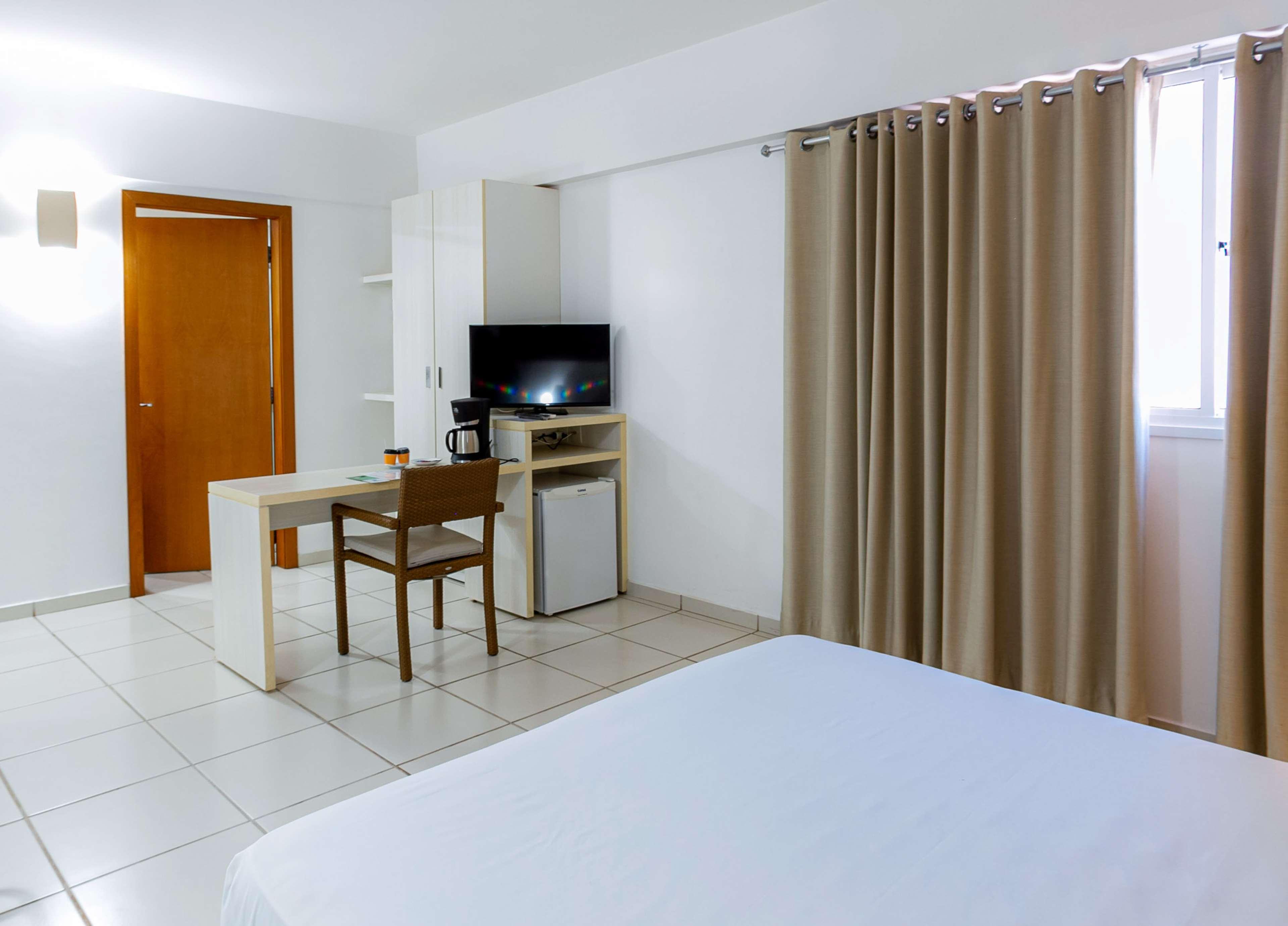 Best Western Suites Le Jardin Caldas Novas Exteriér fotografie